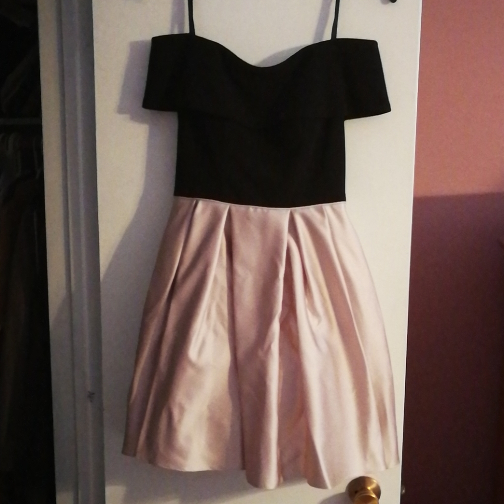 Strapless dress